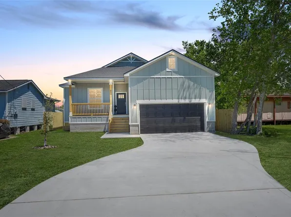 2111 Avenue I, Dickinson, TX 77539