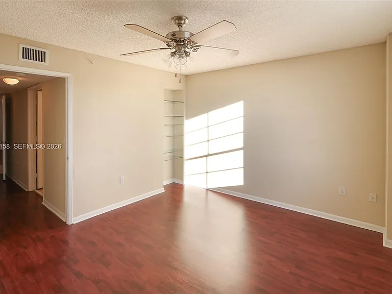 520 SE 5th Ave #1603 — Photo 28