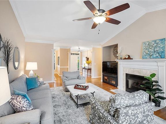 3rd image of 299 Ridge Dr