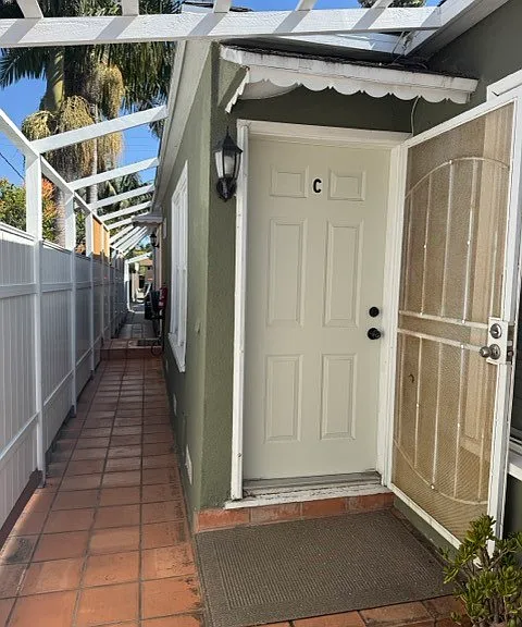 714 Ocean Park Blvd #C — Photo 2
