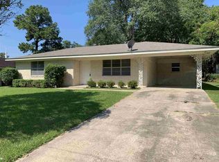 1005 Helen St, Jasper, TX 75951