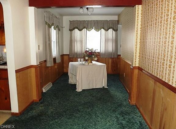 5th image of 3859 Albrecht Ave
