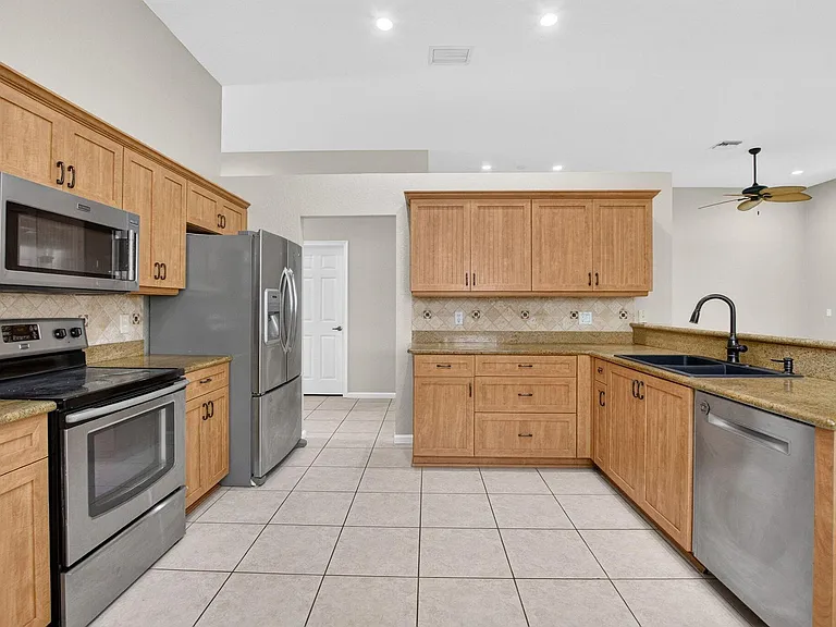 5346 Vallejo Ter — Photo 4