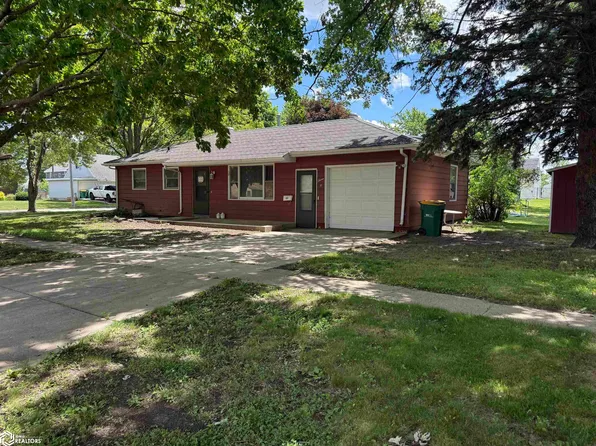 702 7th Ave SW, Hampton, IA 50441