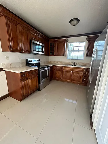 1257 NW 55th Ter Photo 1