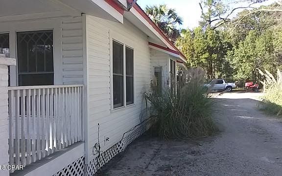 2nd image of 257 Prado St