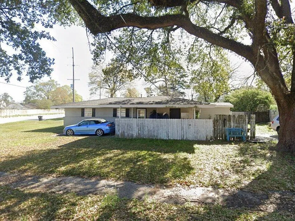 11022 Old Hammond Hwy