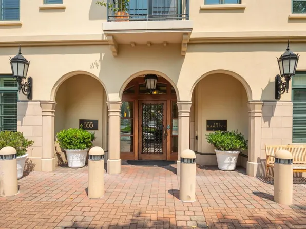 555 Byron St APT 206, Palo Alto, CA 94301
