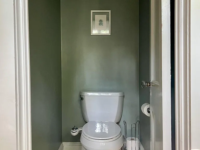 1235 Mansfield Ave NE — Photo 19
