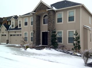 14162 SE Dagwood Ln, Happy Valley, OR 97086