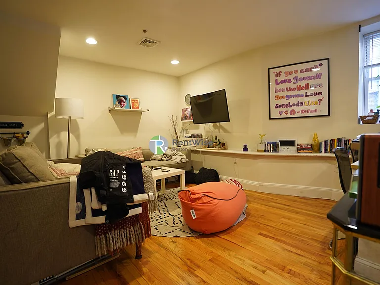 10 Brainerd Rd #14 — Photo 23