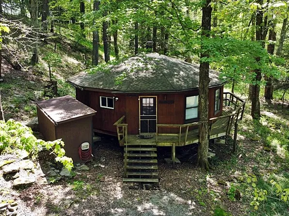 1875 Cass Rd, Slatyfork, WV 26291