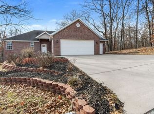 10 Minton Ln, Bella Vista, AR 72715