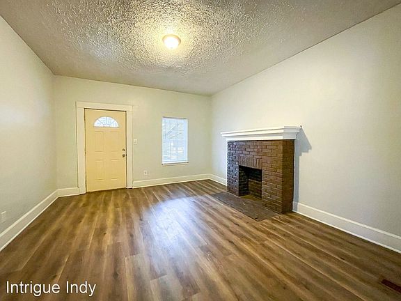 5th image of 101 N Gladstone Ave