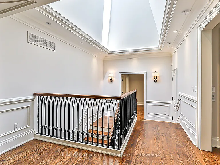 11 Purling Pl — Photo 24