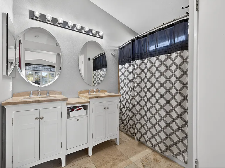 2133 Fairfax Pl — Photo 19