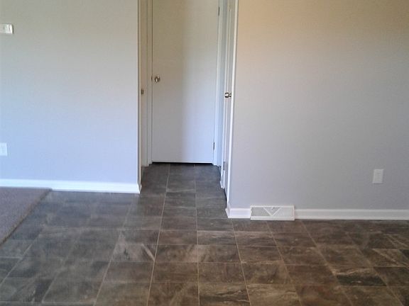 4th image of 1255 Lakewood Rd #1A