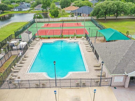 2nd image of 2844 Eagles Hammock Blvd