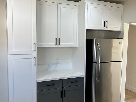 4th image of 4238 9th Ave #1/2