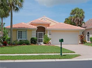 7595 Berkshire Pines Dr, Naples, FL 34104