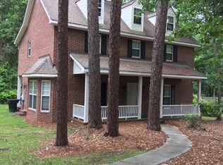 121 Oak Hollow Dr, Statesboro, GA 30458