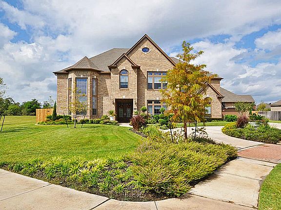 2nd image of 3703 S Virkus Ct