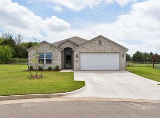 1411 Claire Ct, Shawnee, OK 74804