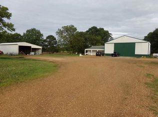 4085 Old Jacks Creek Rd, Henderson, TN 38340