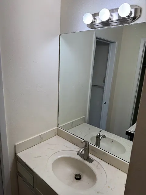 Master vanity