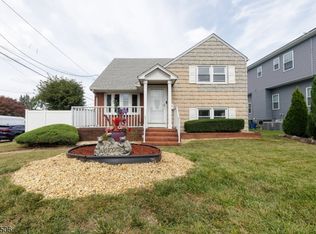 74 Raritan Rd, Linden City, NJ 07036