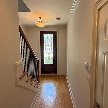 3rd image of 1186 Arbor Park Ln SW