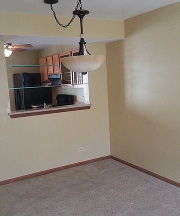 3rd image of 315 W Treehouse Ln