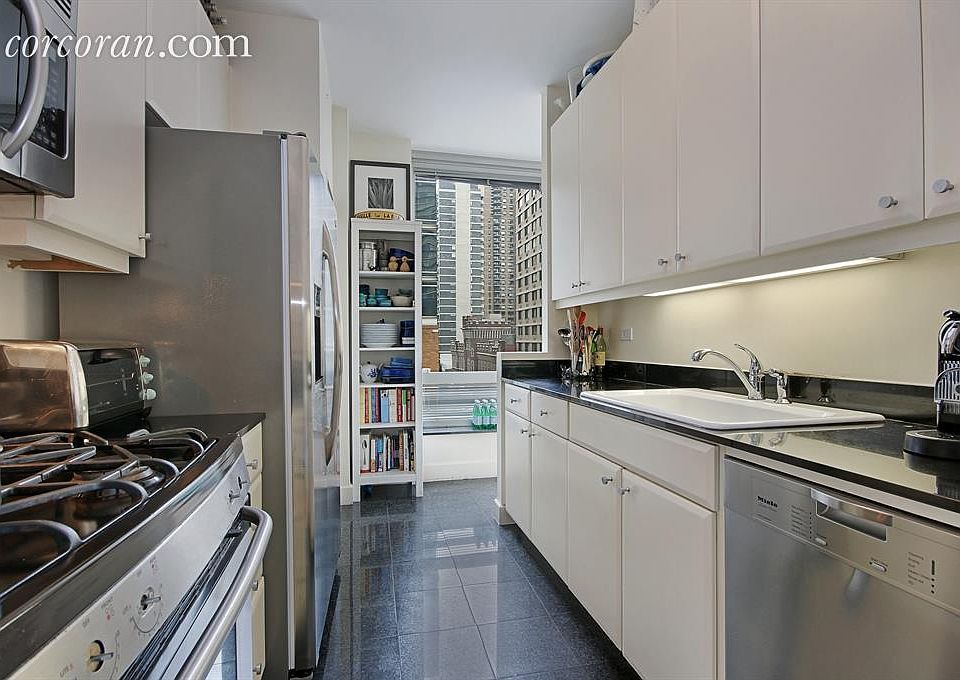2nd image of 150 Columbus Ave APT 5D
