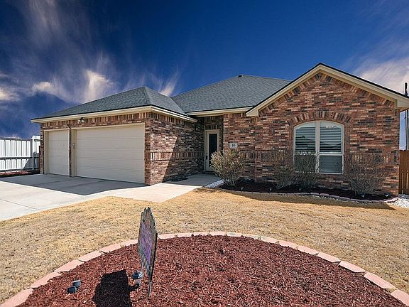2nd image of 10 Cabrall Ct