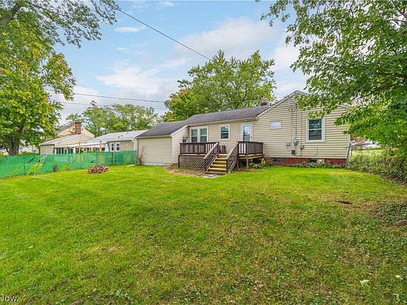 5th image of 8224 Westmoor Rd