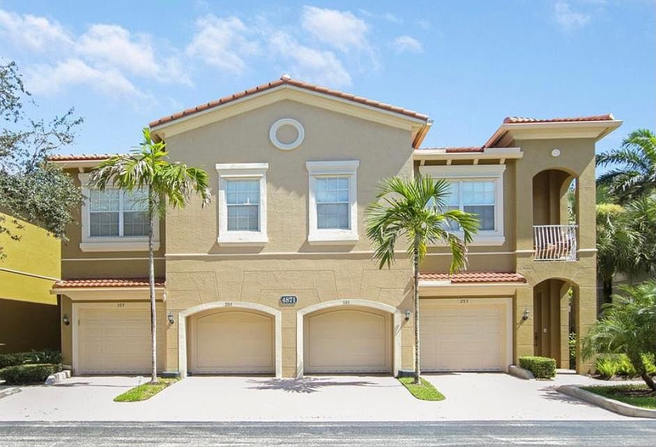 One car garage with private driveway.