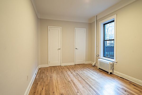 1st image of 142 E 27th St #2G