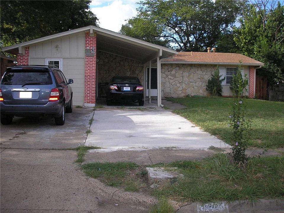 1st image of 4225 Pineridge Dr