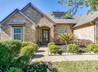 2911 Chinaberry Park Ln, League City, TX 77573