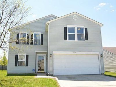 7925 States Bend Ln, Indianapolis, IN, 46239