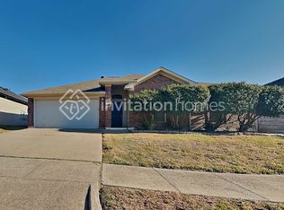 343 McMurtry Dr, Arlington, TX 76002