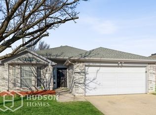 1413 Misty Meadow Dr, Midlothian, TX 76065