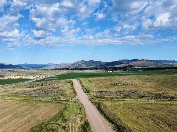 B1 L Lakey Loop #7, Soda Springs, ID 83276