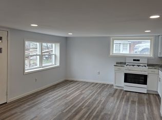 7105 Main St APT 6, Centerville, MN 55038