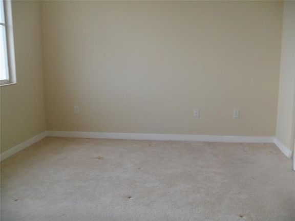 4th image of 2901 NW 126th Avenue #412