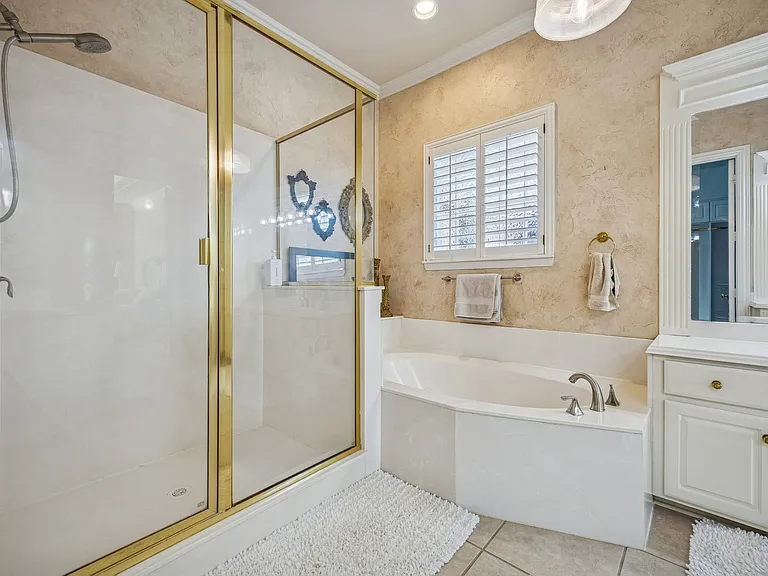 5012 Kirkland Ct — Photo 21