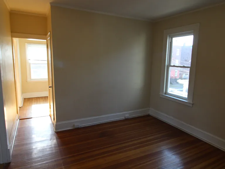 20 Bond St #18 — Photo 7