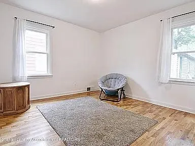 1213 Loraine Ave — Photo 21