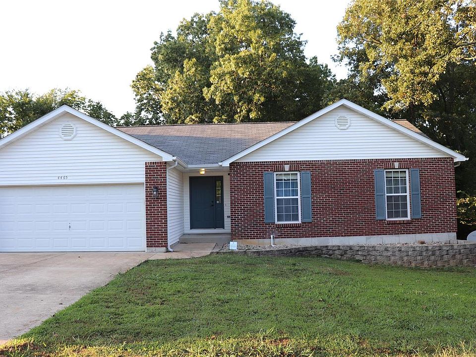 1st image of 4465 Mockingbird Ln