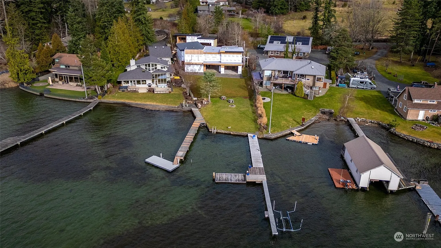 1793 Northshore Road photo 1
